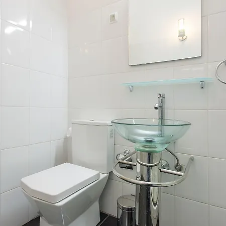 Lägenhet Centerl 3 Bedroom Comfort *